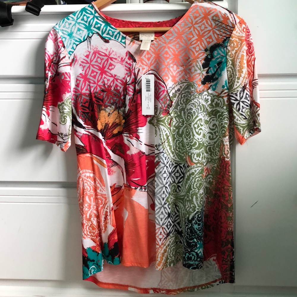 Chico’s Forest Romance Vee Neck Short Sleeve Top